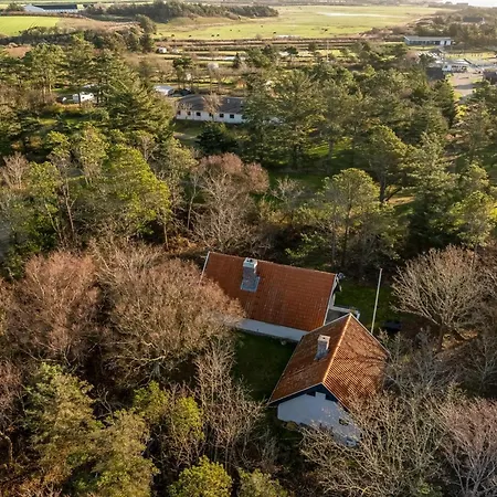 Loic - 400m To The Inlet By Interhome *